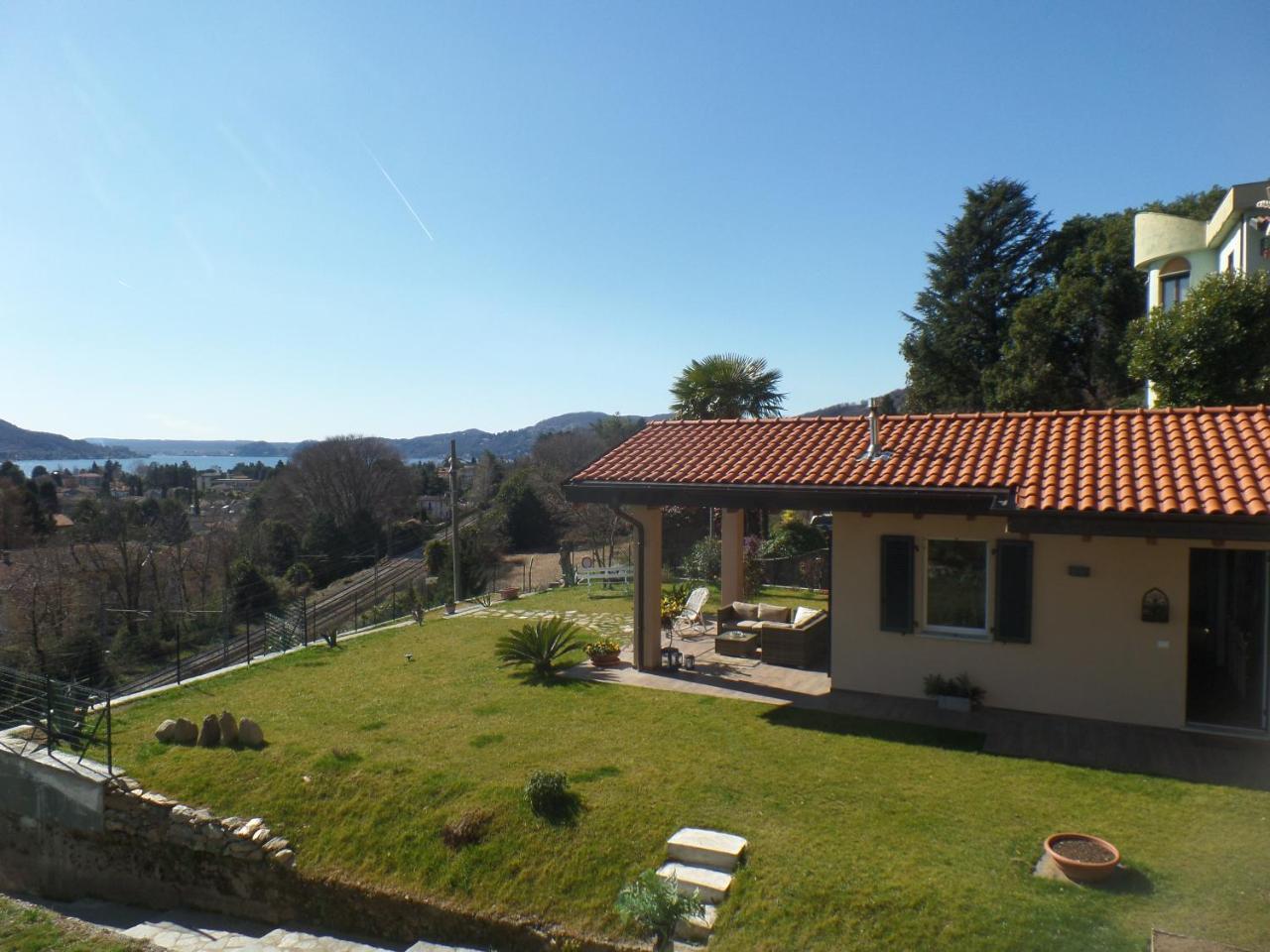 La Briciola Villa Lesa Kültér fotó